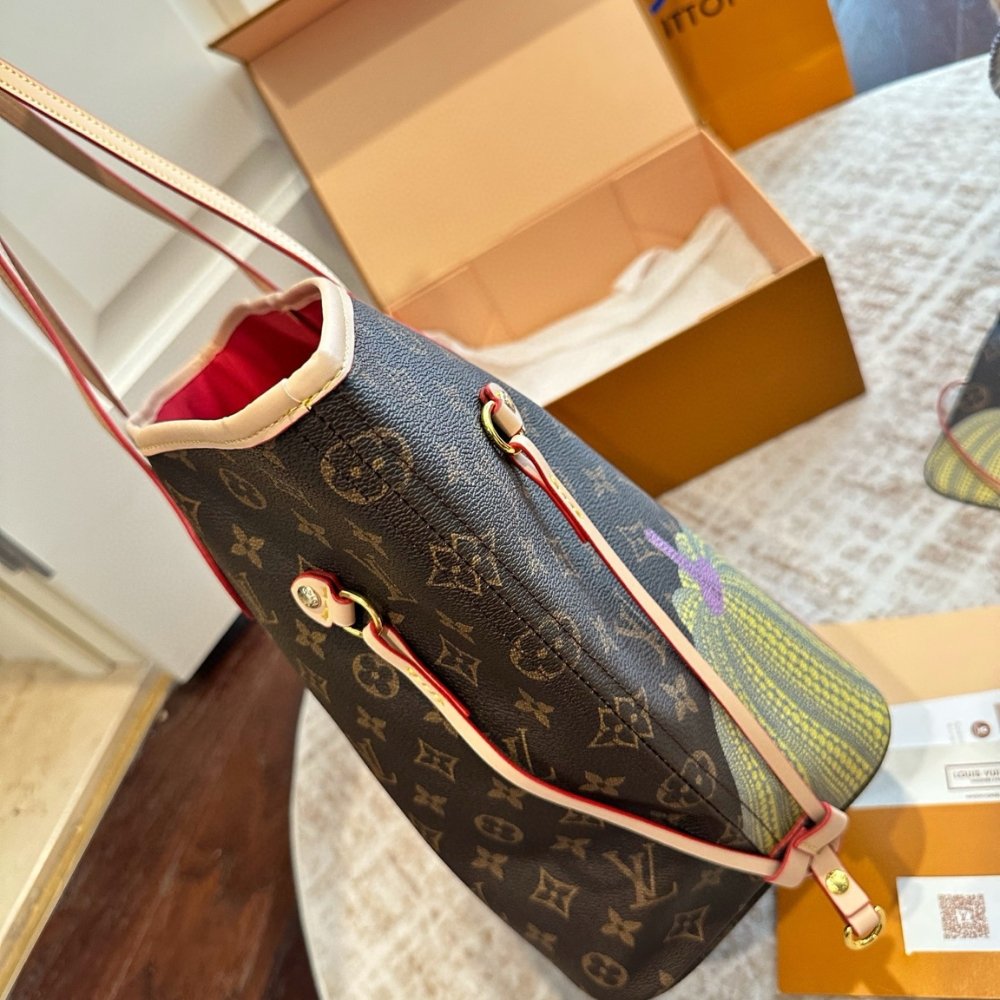 L0vis Vvtt0n X Yayoi Kusama Neverfull MM Monogram Pumpkin Dots Red 31Cm M46468