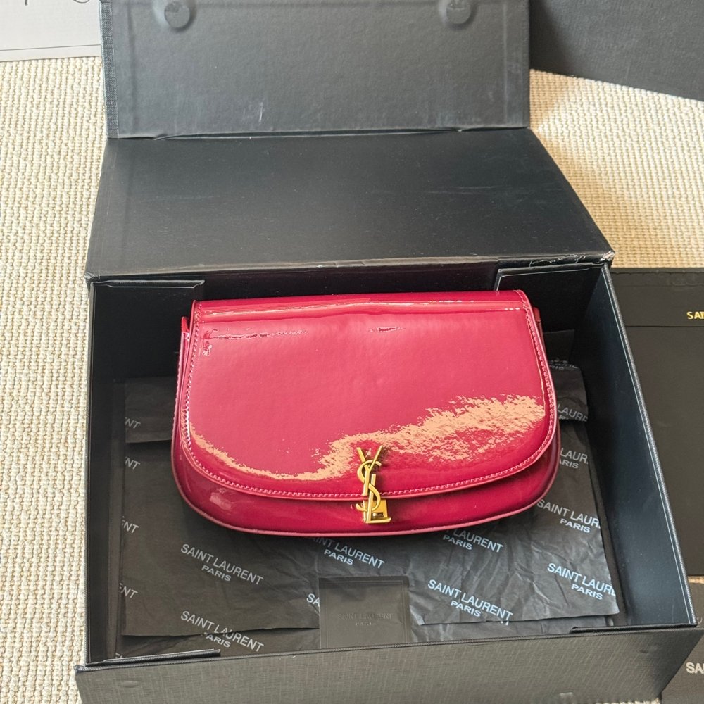 Sa1nt Lau*nt Mini Voltaire In Patent Leather Gloss Burgundy 21Cm 779642Aaex26290
