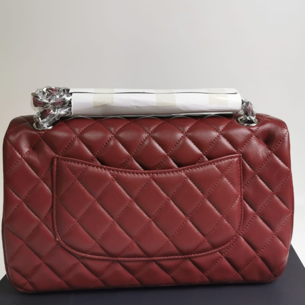 Ch**el Medium Classic Flap Bag Silver Hardware Burgundy 25Cm A01113