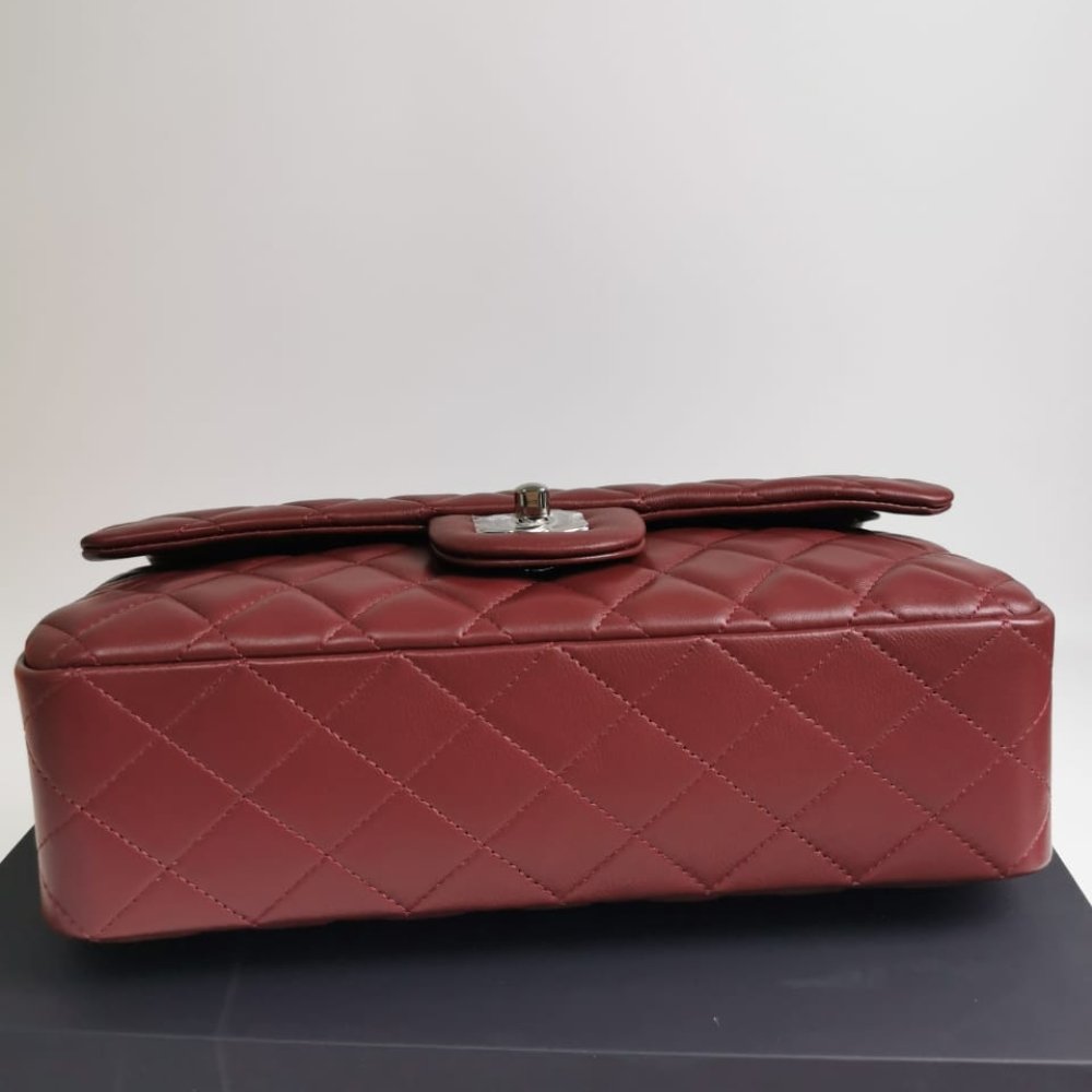 Ch**el Medium Classic Flap Bag Silver Hardware Burgundy 25Cm A01113