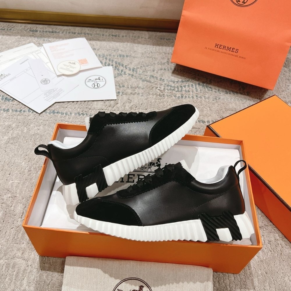 H**me5 Bouncing Sneaker Black And White H221898Zh01400