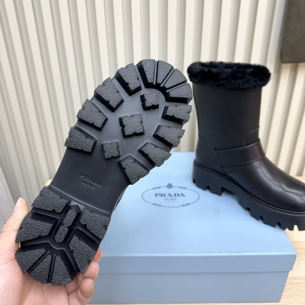 Pra*a Leather And Shearling Booties Black 1U187O 3Lpn F0002 F Zf50