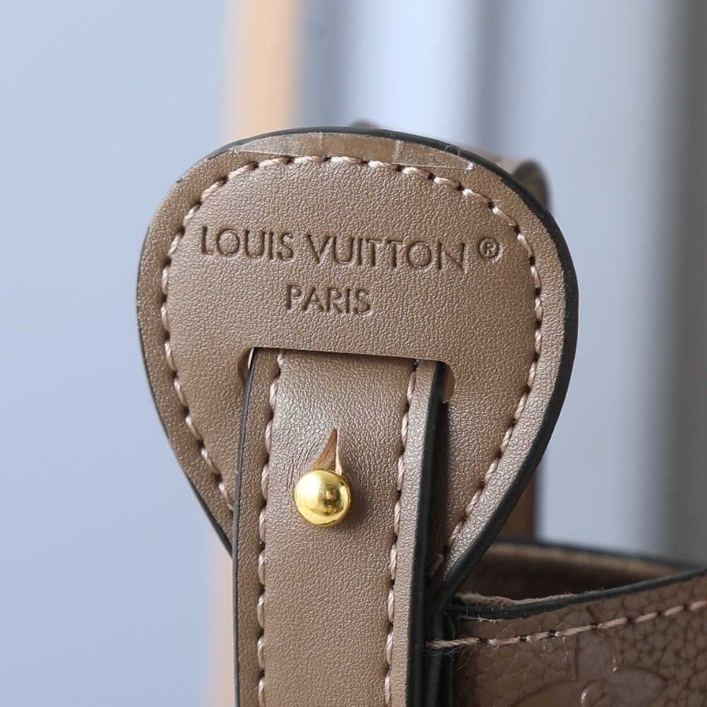 L0vis Vvtt0n All In GM Monogram Smoke 30Cm M25823