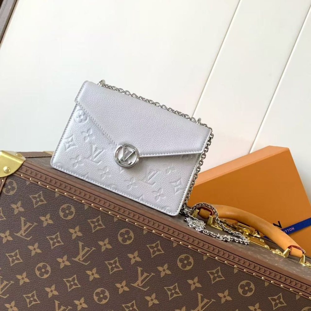 [S*per Vip 1:1] L0vis Vvtt0n Wallet On Chain Rosy Brume Gray 19Cm M13570