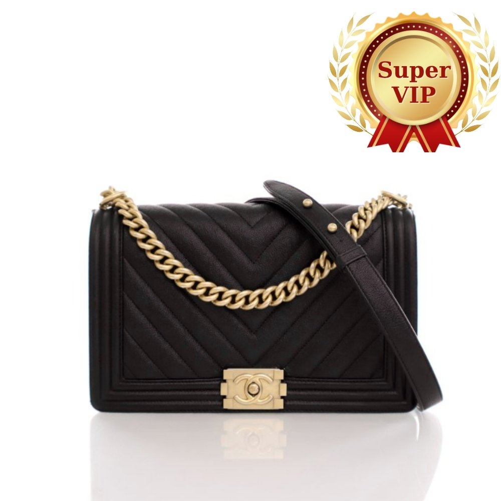 [S*pER VIP 1:1] Ch**el LE BOY CHEVRON CAVIAR BLACK 25CM