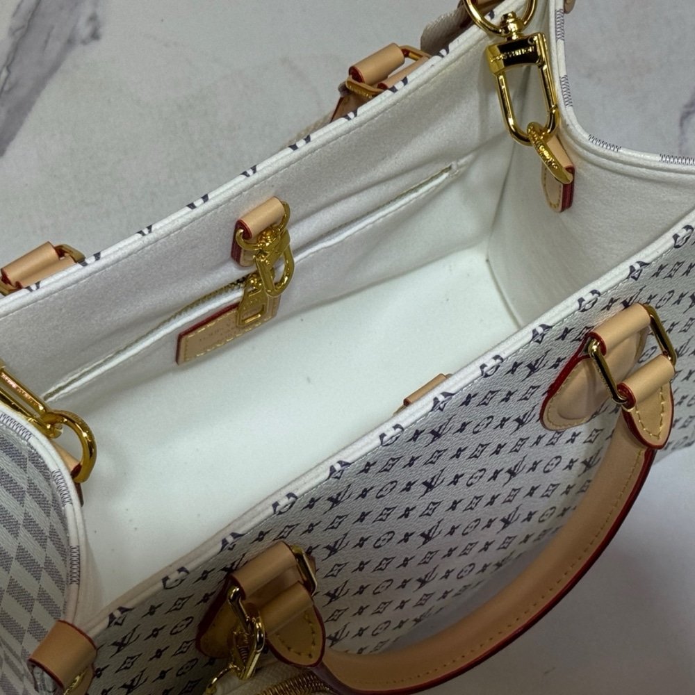 L0vis Vvtt0n Onthego PM Azure Blue And Sand 25Cm M15138