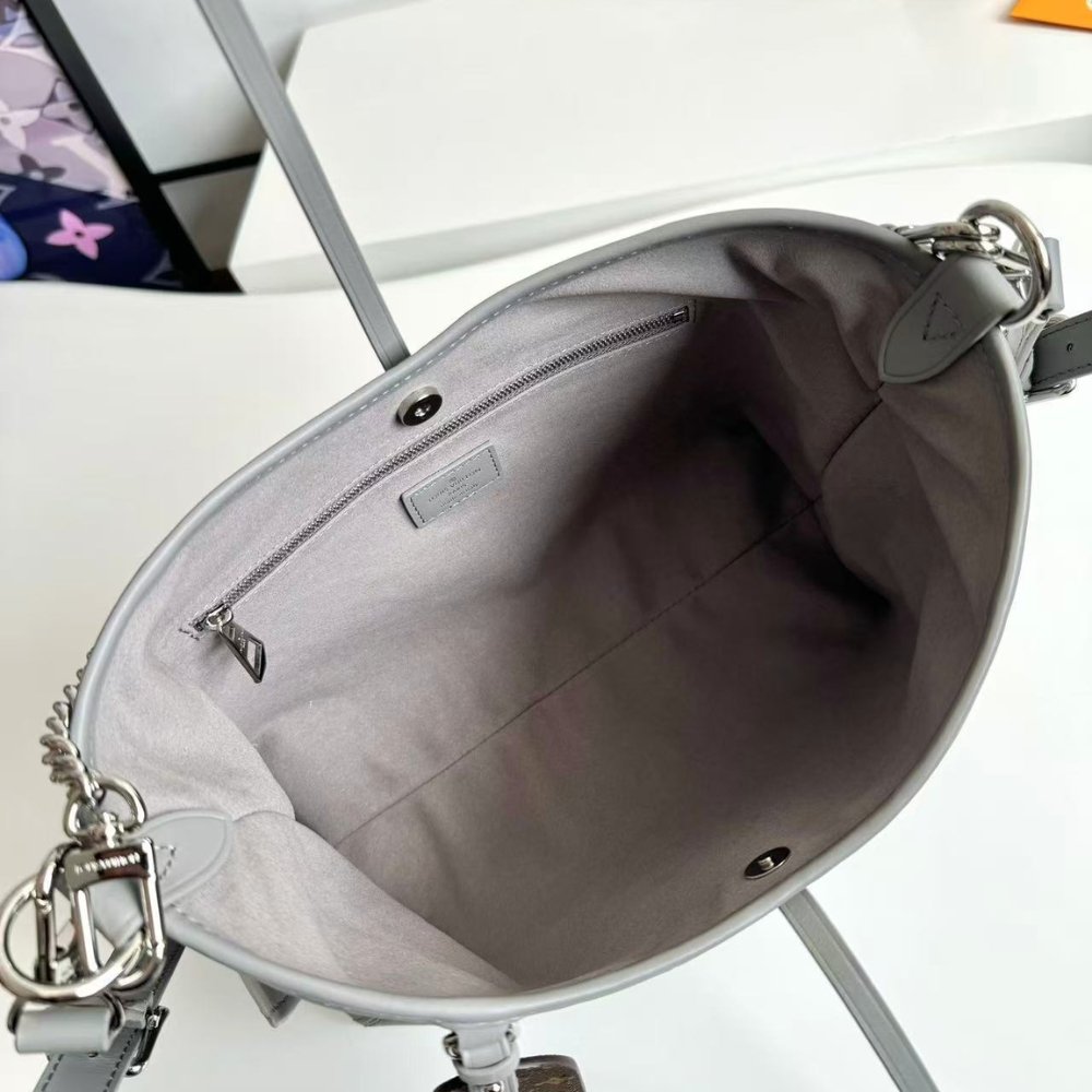 L0vis Vvtt0n Carryall Cargo Vibe PM Gris Trianon 30Cm M12579