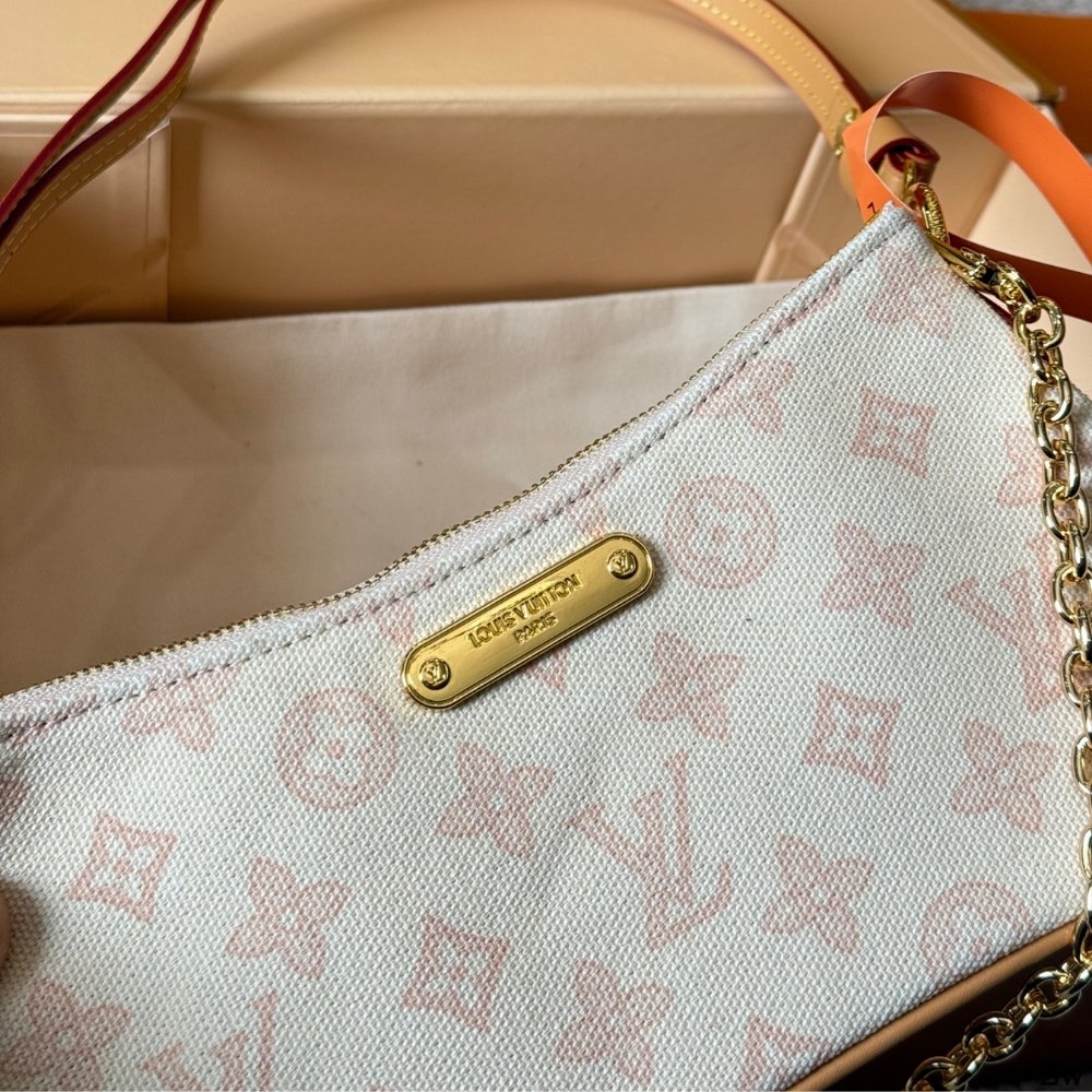 L0vis Vvtt0n Pochette Liv Monogram Origine Lin 24Cm