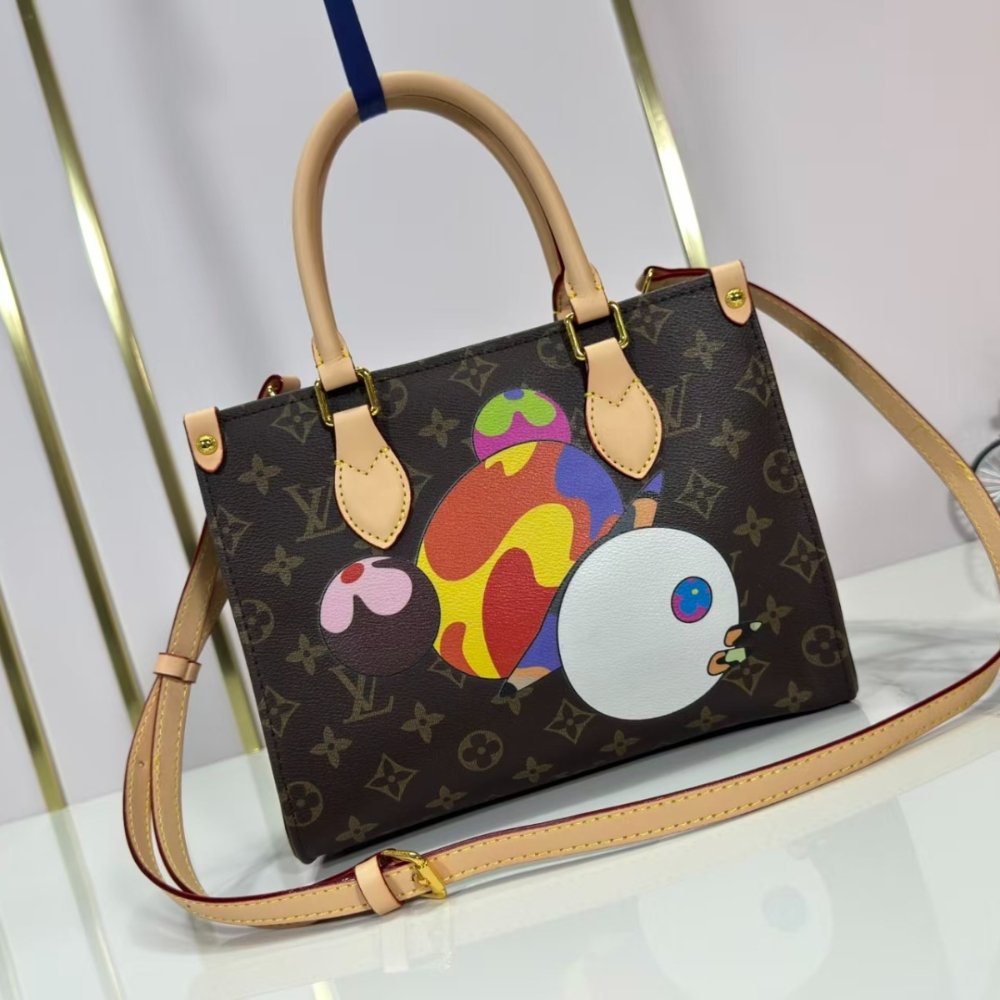 L0vis Vvtt0n X Takashi Murakami Onthego BB Monogram Canvas Brown 18Cm M13668