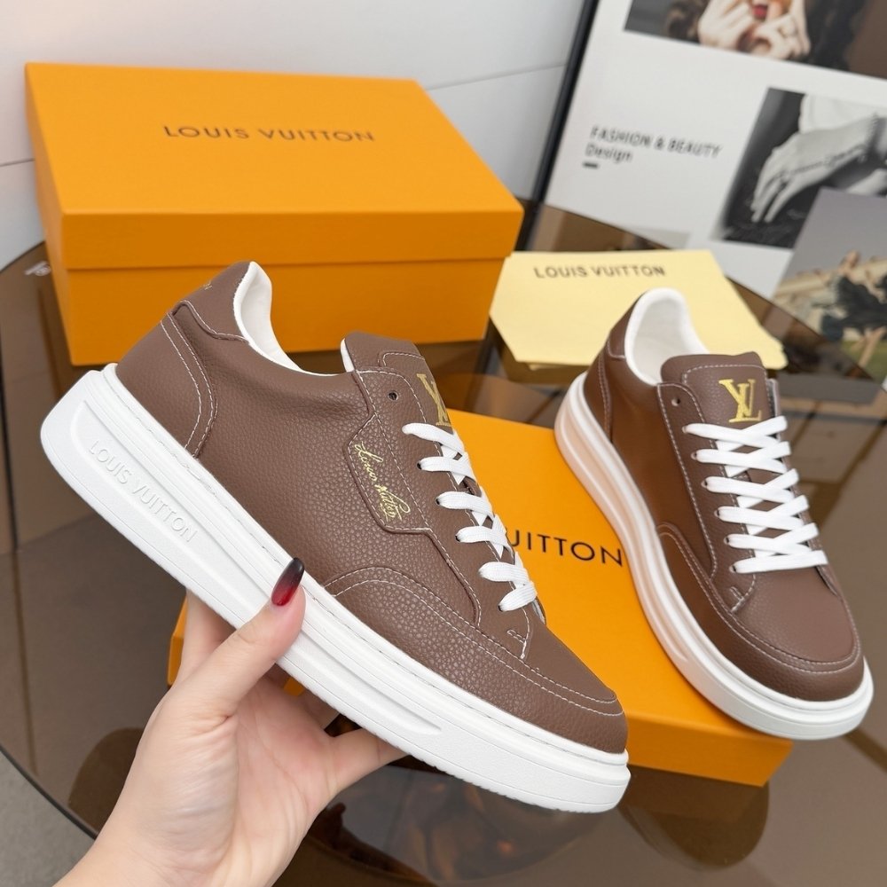 L0vis Vvtt0n Beverly Hills Sneaker Brown 1AJ871