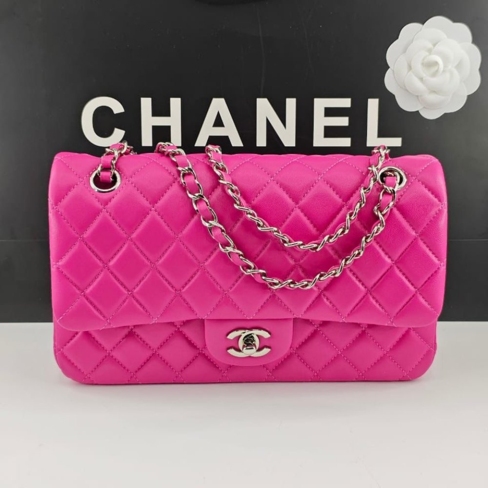 Ch**el Classic Medium Flap Bag With Silver Hardware Pink 25Cm