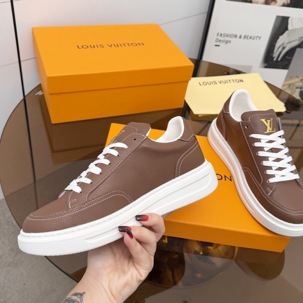 L0vis Vvtt0n Beverly Hills Sneaker Brown 1AJ871