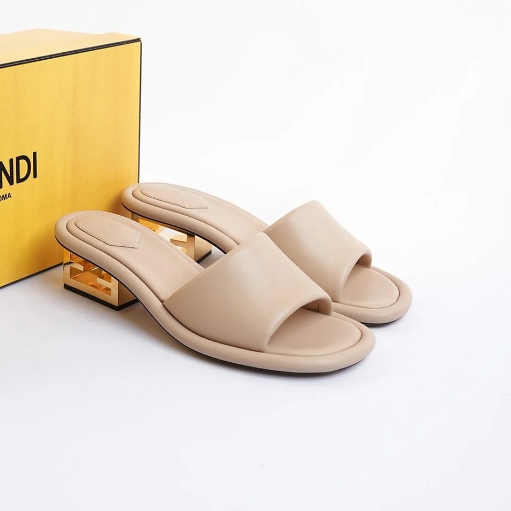 F**di Baguette Heel Slides Beige 8R8412NBAF1KCU