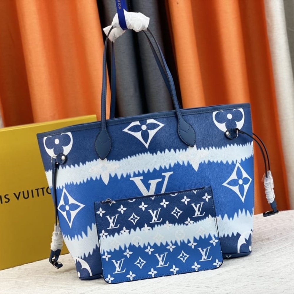 L0vis Vvtt0n Neverfull MM Monogram Escale Blue 31Cm