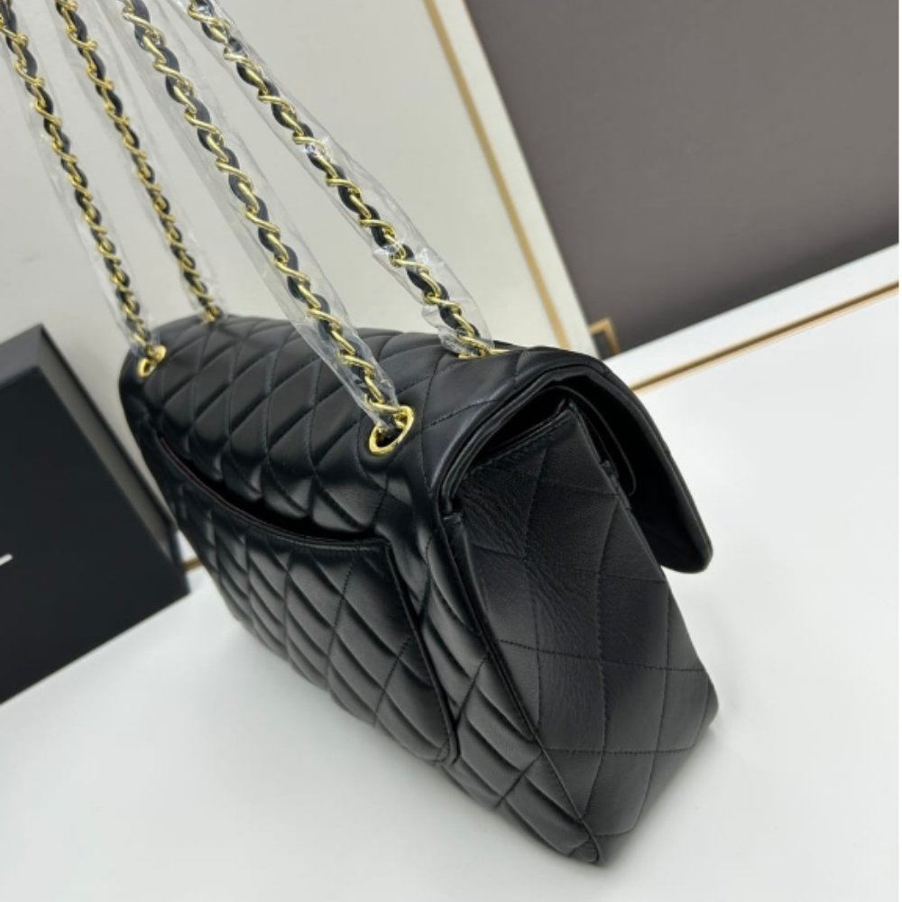 Ch**el Classic 11.12 Gold Tone Metal Black 30Cm