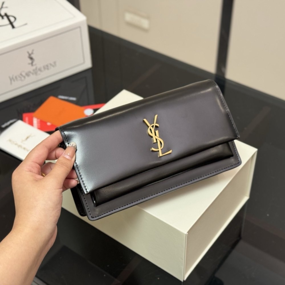 Sa1nt Lau*nt Sunset Clutch Black Leather 22Cm 8109970SX0W 1000