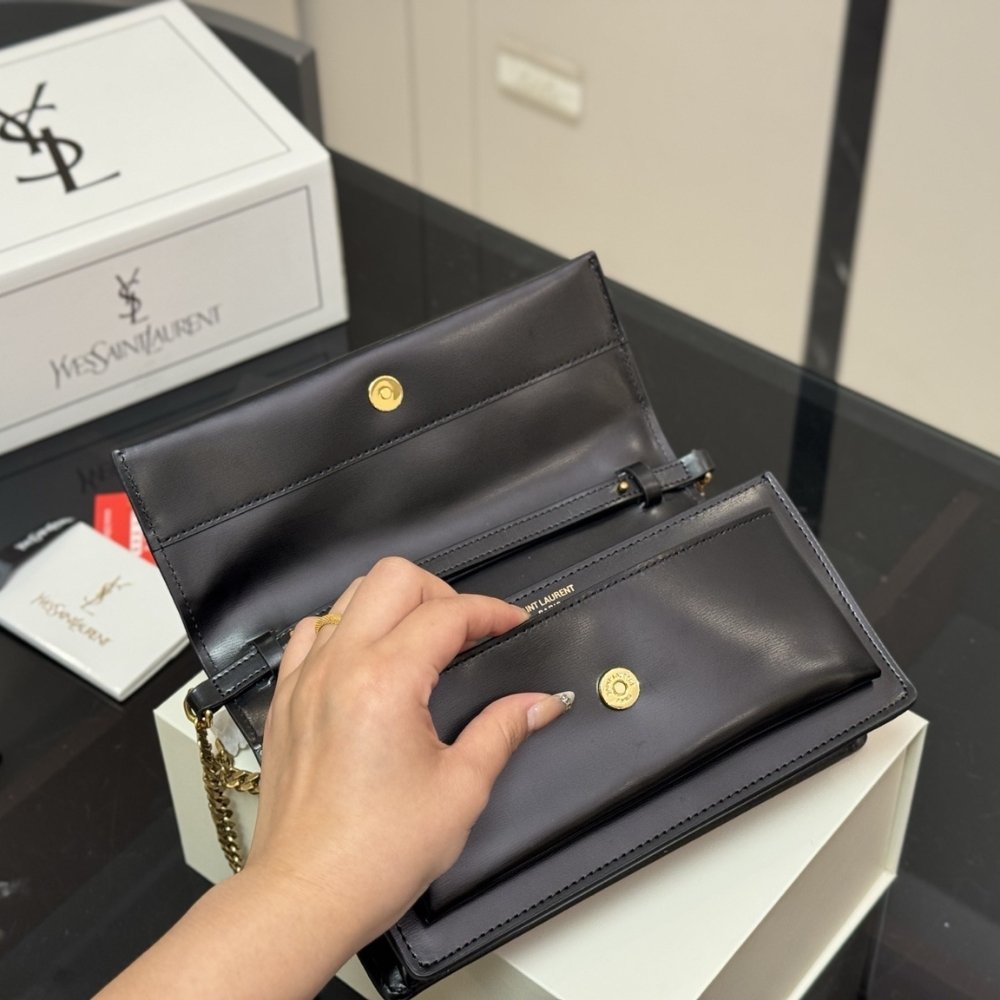 Sa1nt Lau*nt Sunset Clutch Black Leather 22Cm 8109970SX0W 1000
