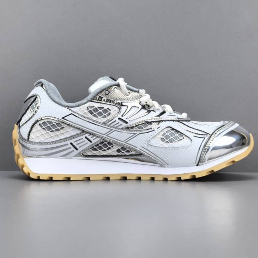 B0tt*ga Ven*ta Orbit Sneaker Silver And White 755915V2X401425
