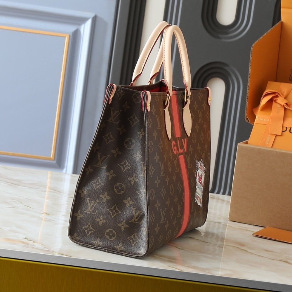 L0vis Vvtt0n On The Go MM Mon Monogram Brown 35Cm P01898