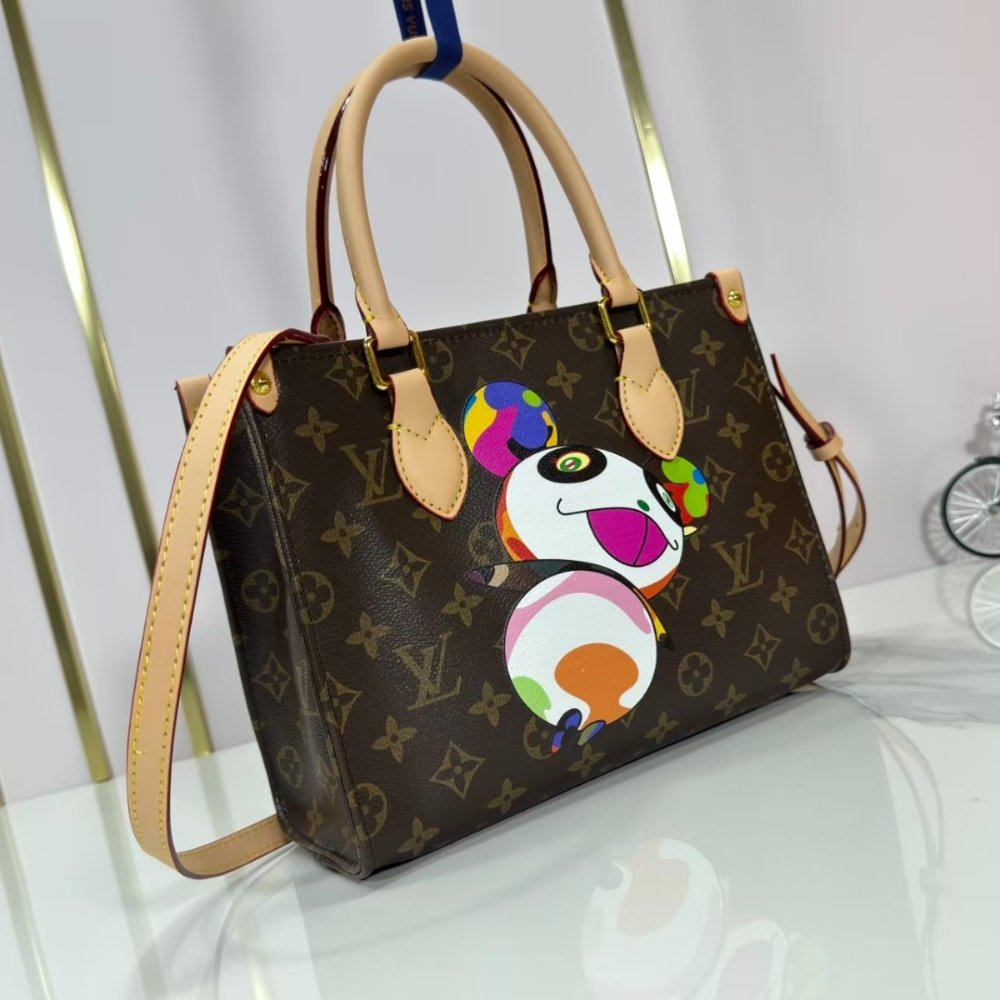 L0vis Vvtt0n X Takashi Murakami Onthego BB Monogram Canvas Brown 18Cm M13668