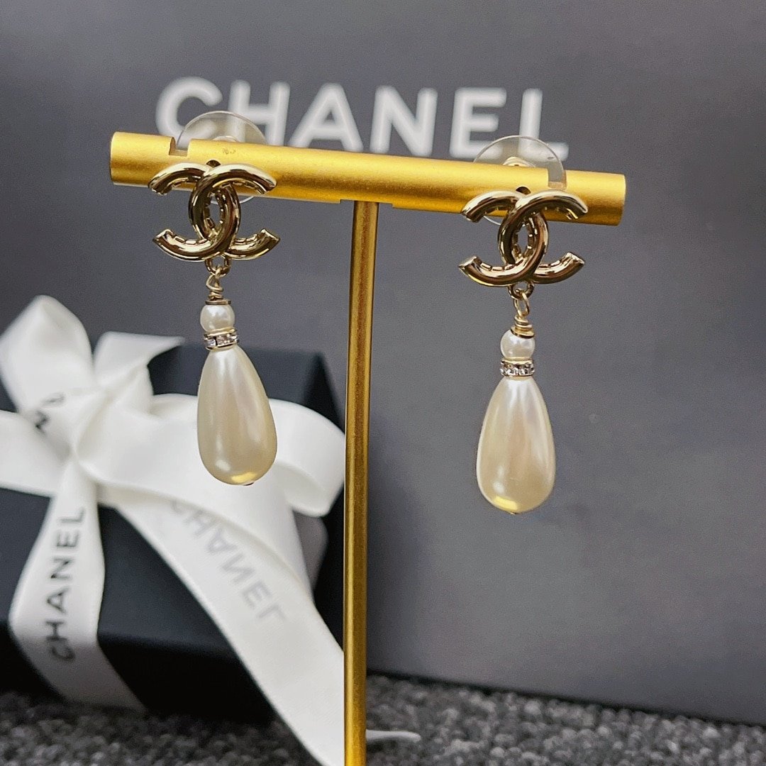 Ch**el Cc Pearl Drop Earrings A98327