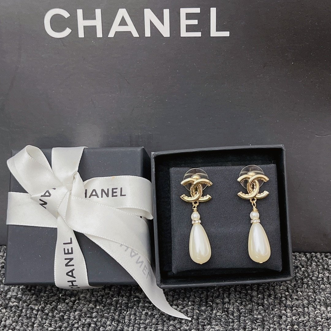 Ch**el Cc Pearl Drop Earrings A98327
