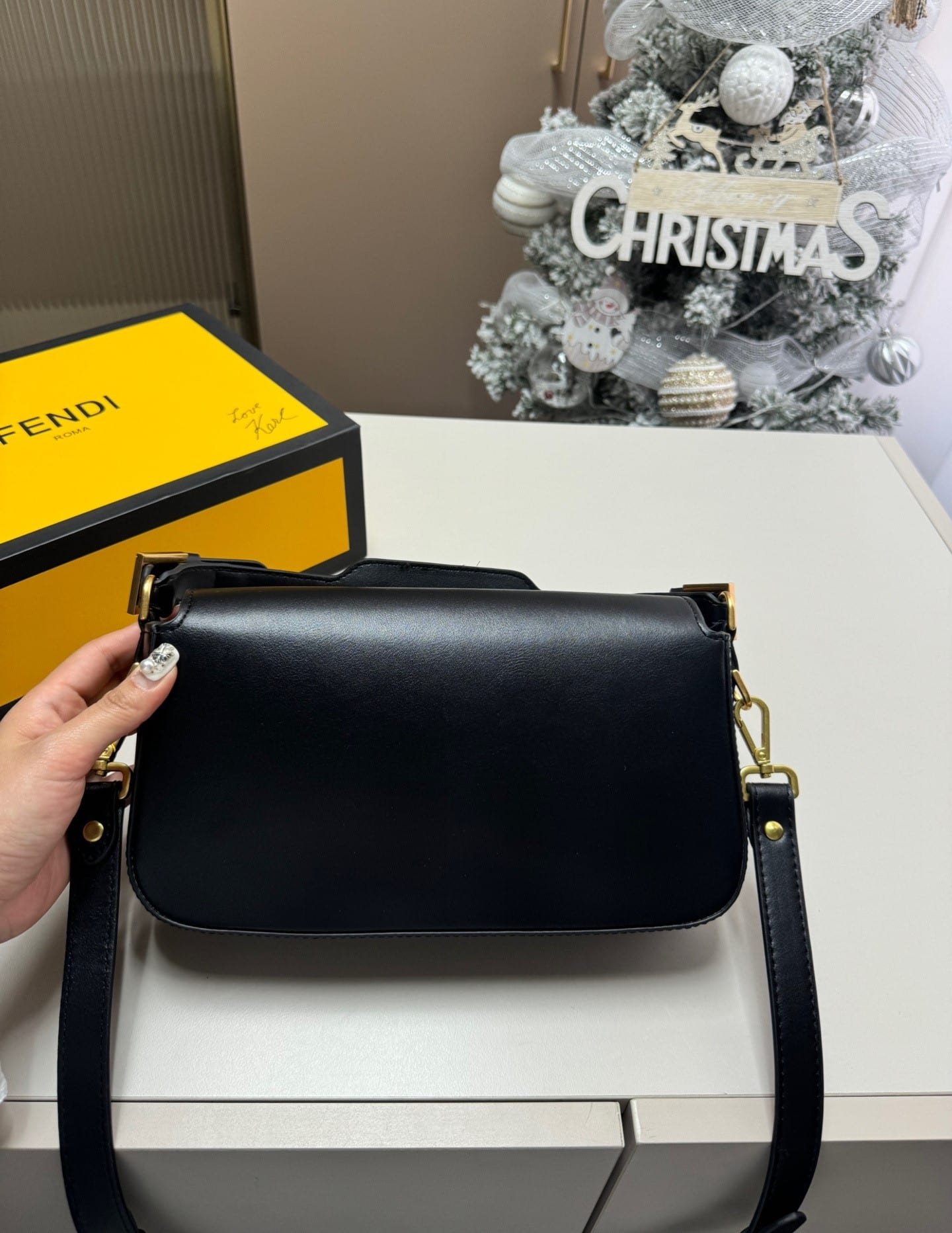F**di Baguette Bag Black Leather 25Cm 8Br822Apg6F1Cfj