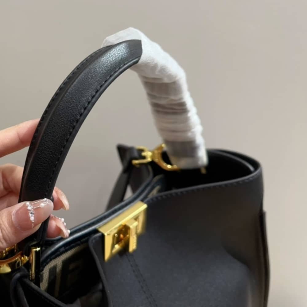 F**di Peekaboo X Lite Medium Black 29Cm 8Bn310A5E9F19Ph