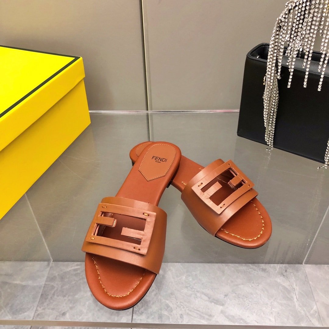 F**di Baguette Brown Leather Slides 8R8136Ae7Tf1C4R