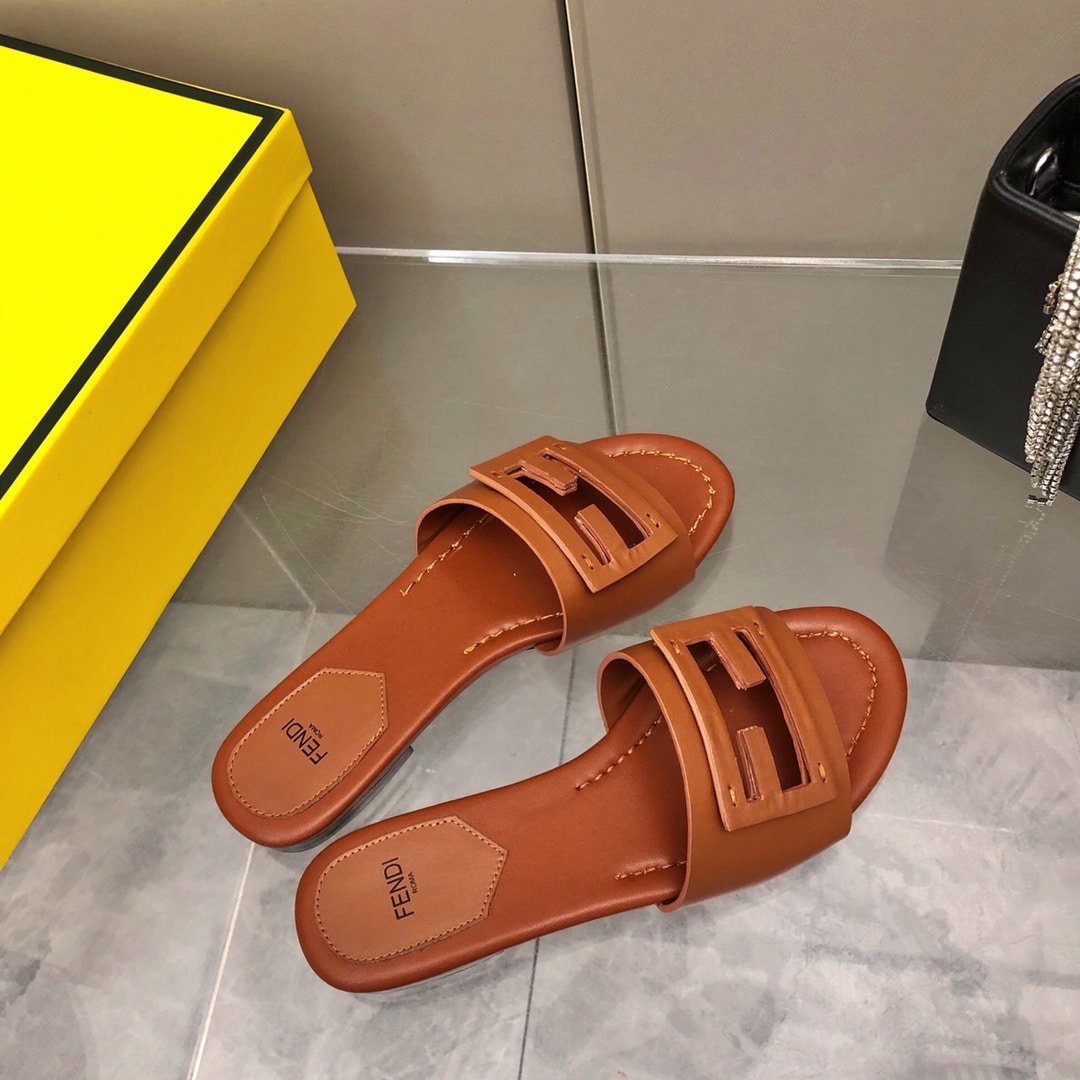 F**di Baguette Brown Leather Slides 8R8136Ae7Tf1C4R