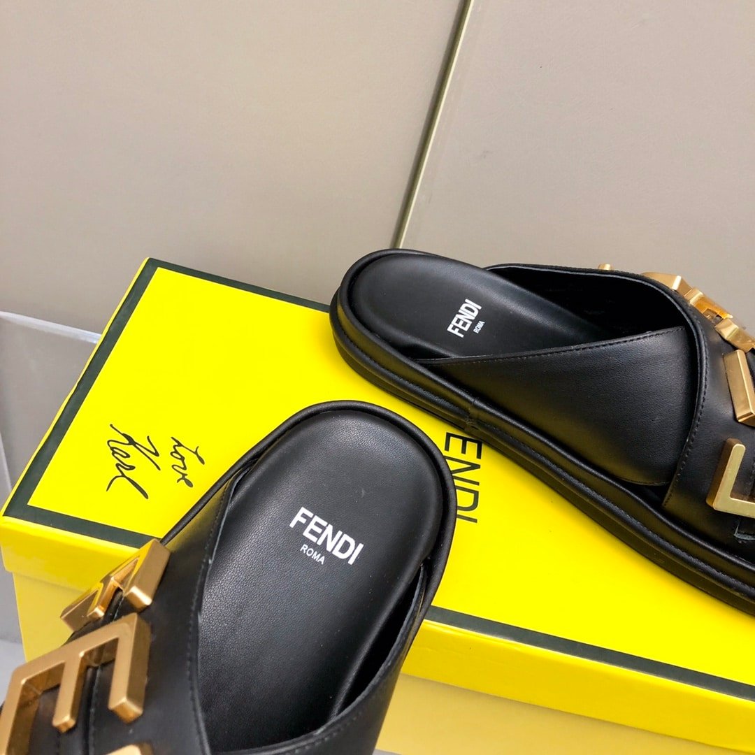 F**di F**digraphy Leather Slides Black 8X8289Ai1Rf1H1K