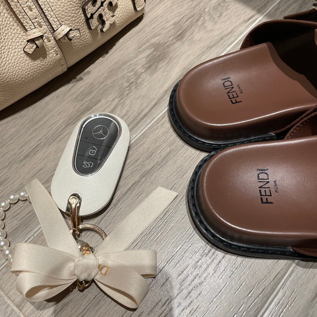 F**di Ff Double Band Slide Brown