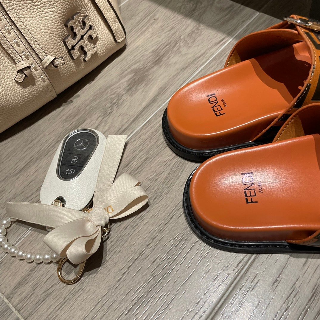 F**di Ff Double Band Slide Light Brown
