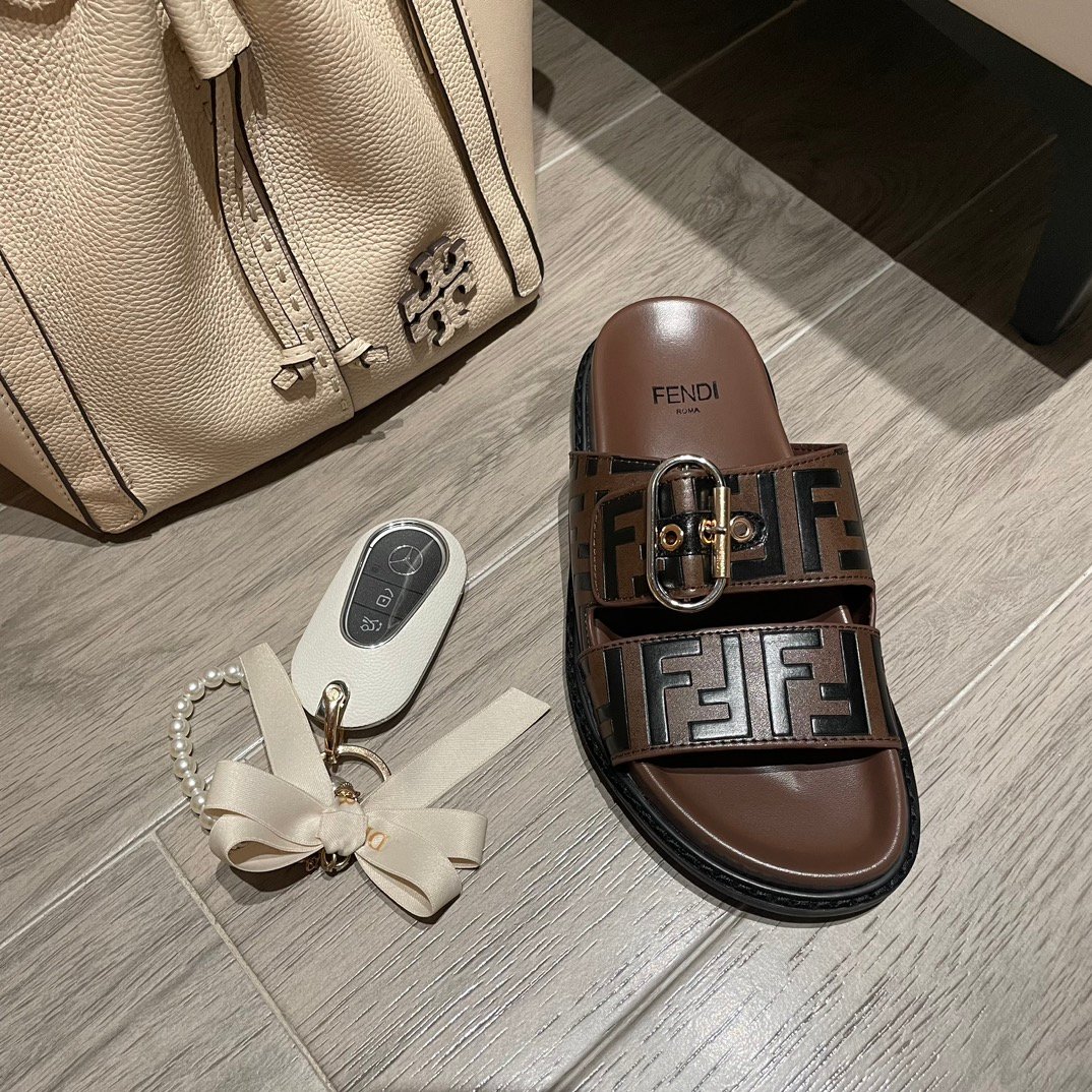 F**di Ff Double Band Slide Brown