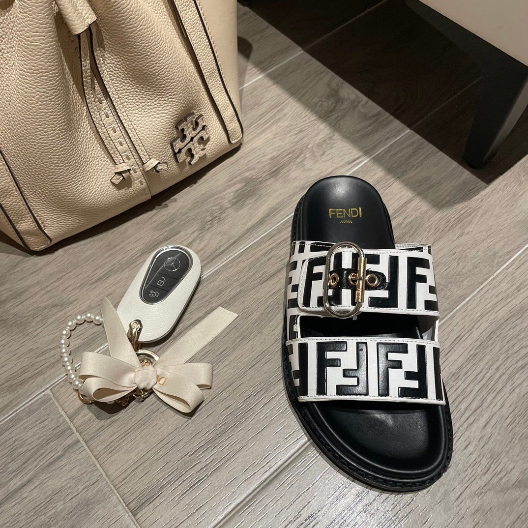 F**di Ff Double Band Slide Black