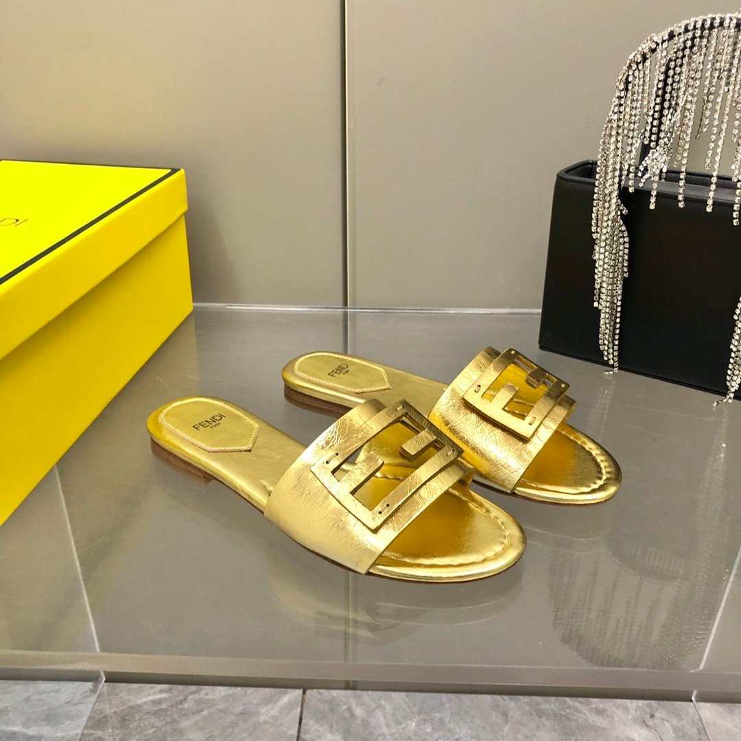 F**di Baguette Gold Nappa Leather Slides 8R8136Ai16F0Xv6