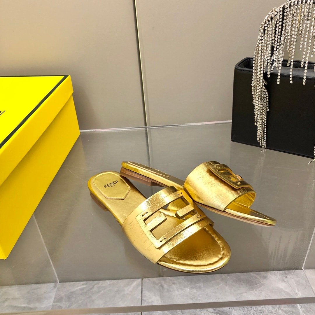 F**di Baguette Gold Nappa Leather Slides 8R8136Ai16F0Xv6