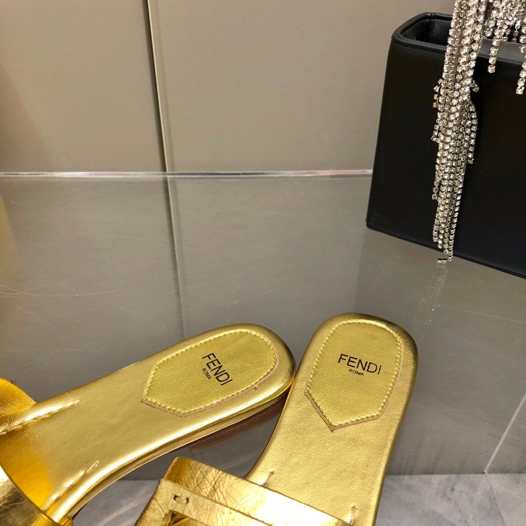 F**di Baguette Gold Nappa Leather Slides 8R8136Ai16F0Xv6