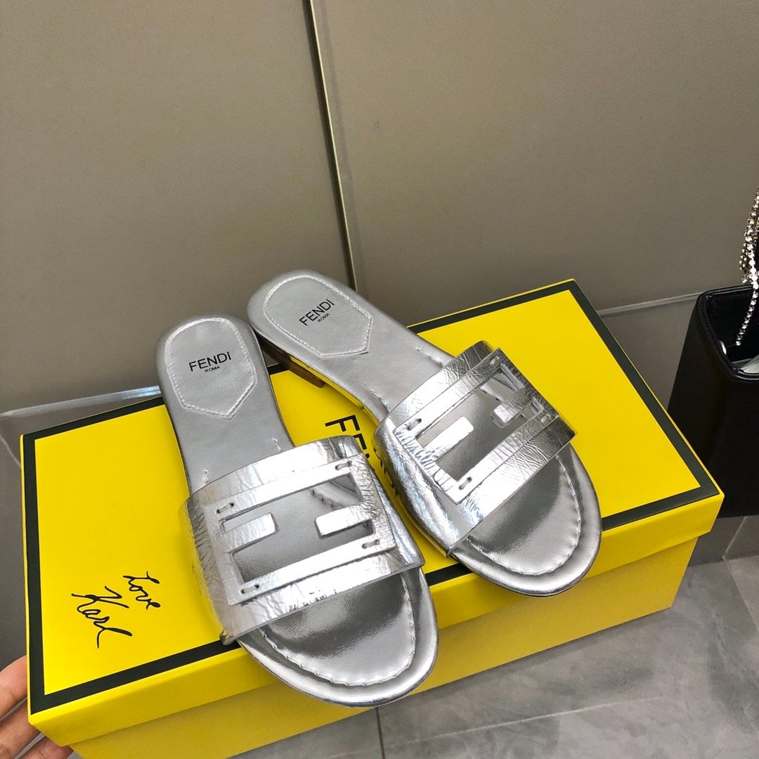 F**di Baguette Silver Nappa Leather Slides 8R8136Ai16F0Ge7