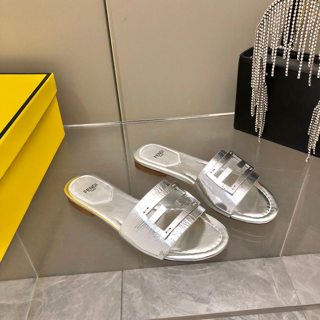 F**di Baguette Silver Nappa Leather Slides 8R8136Ai16F0Ge7