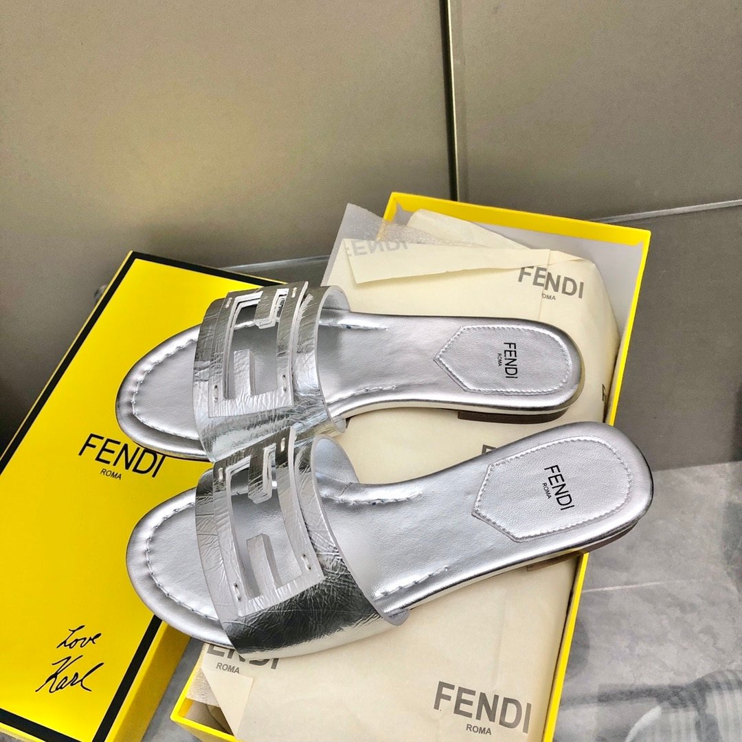 F**di Baguette Silver Nappa Leather Slides 8R8136Ai16F0Ge7