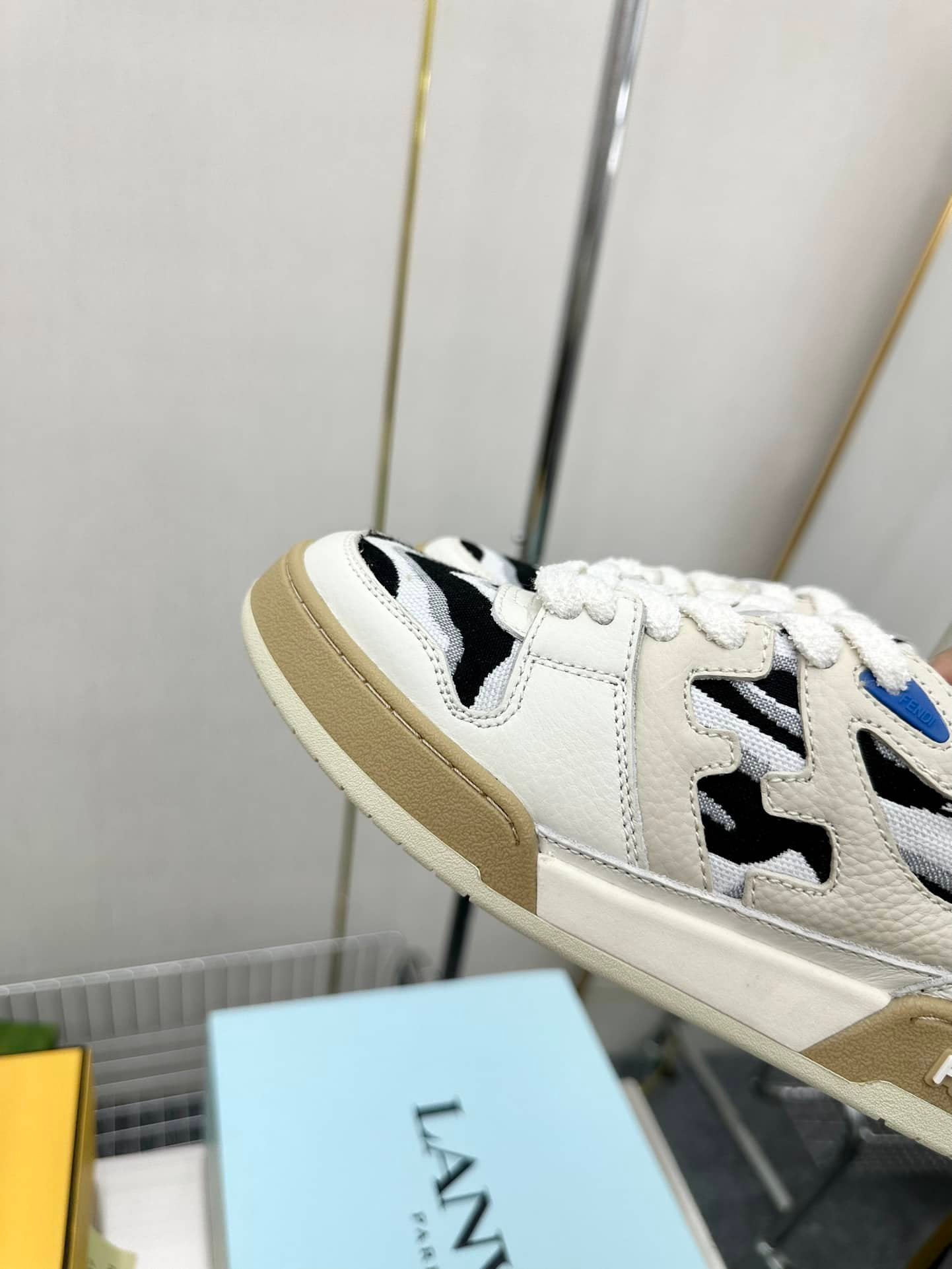 F**di Match Leather Low Tops White And Black