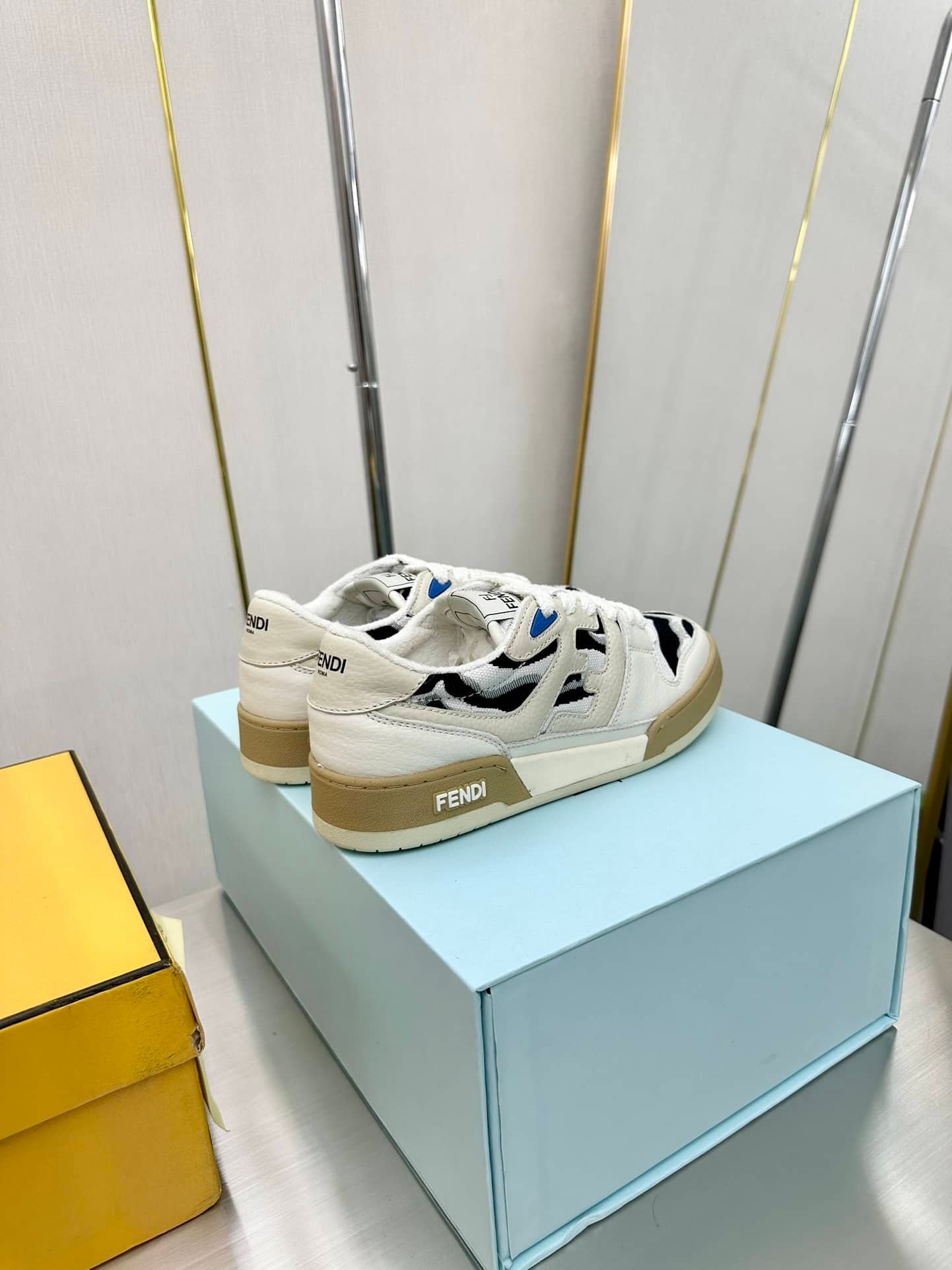 F**di Match Leather Low Tops White And Black