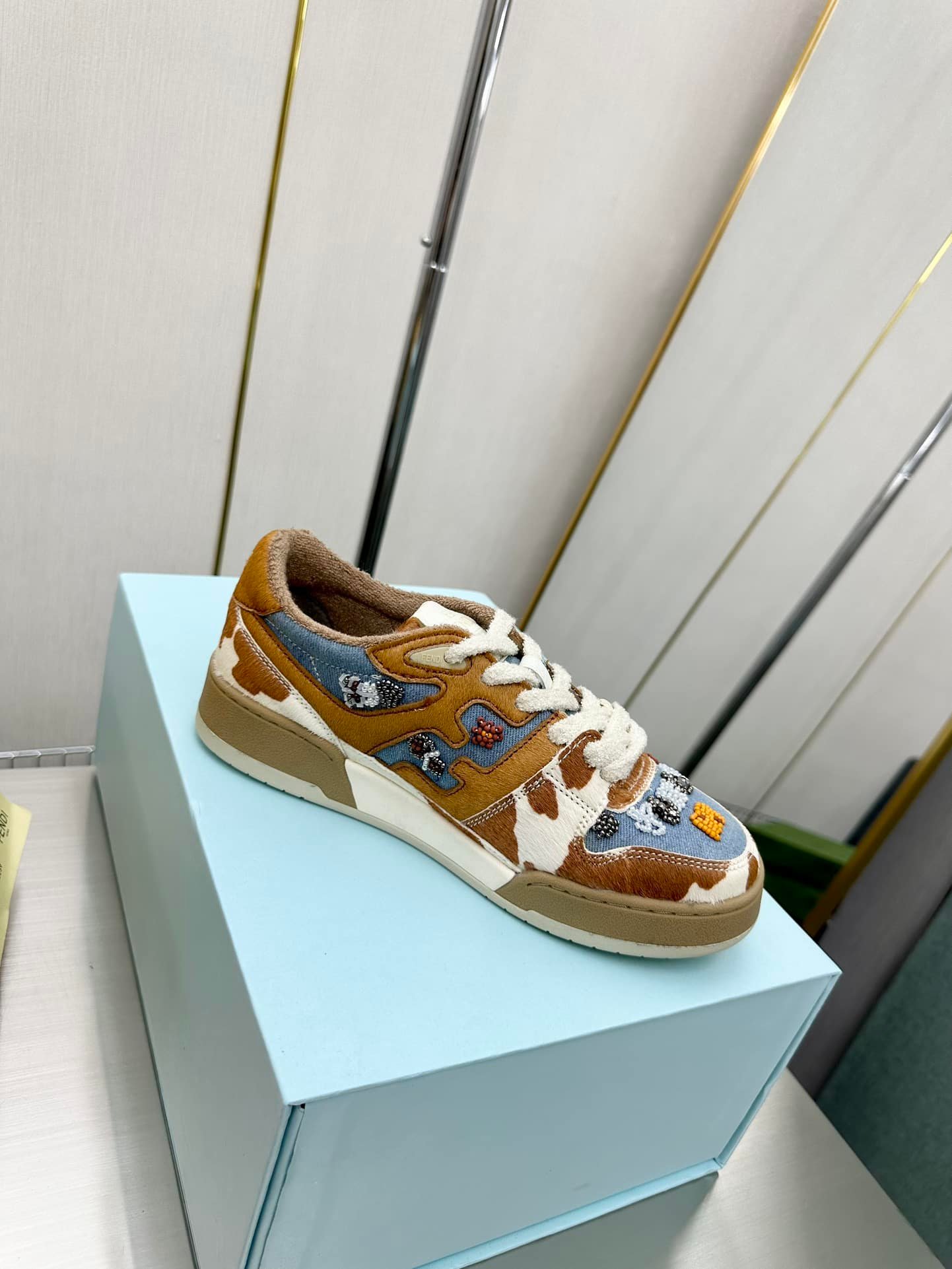 F**di Match Suede Low Tops Brown And Blue