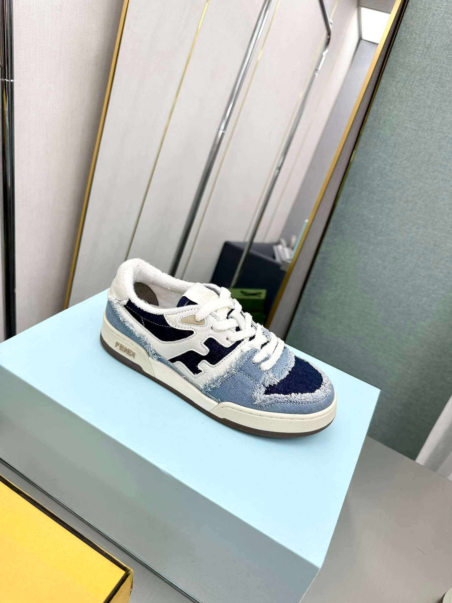 F**di Match Suede Low Tops Denim Blue 7E1495Amf1F1Jid