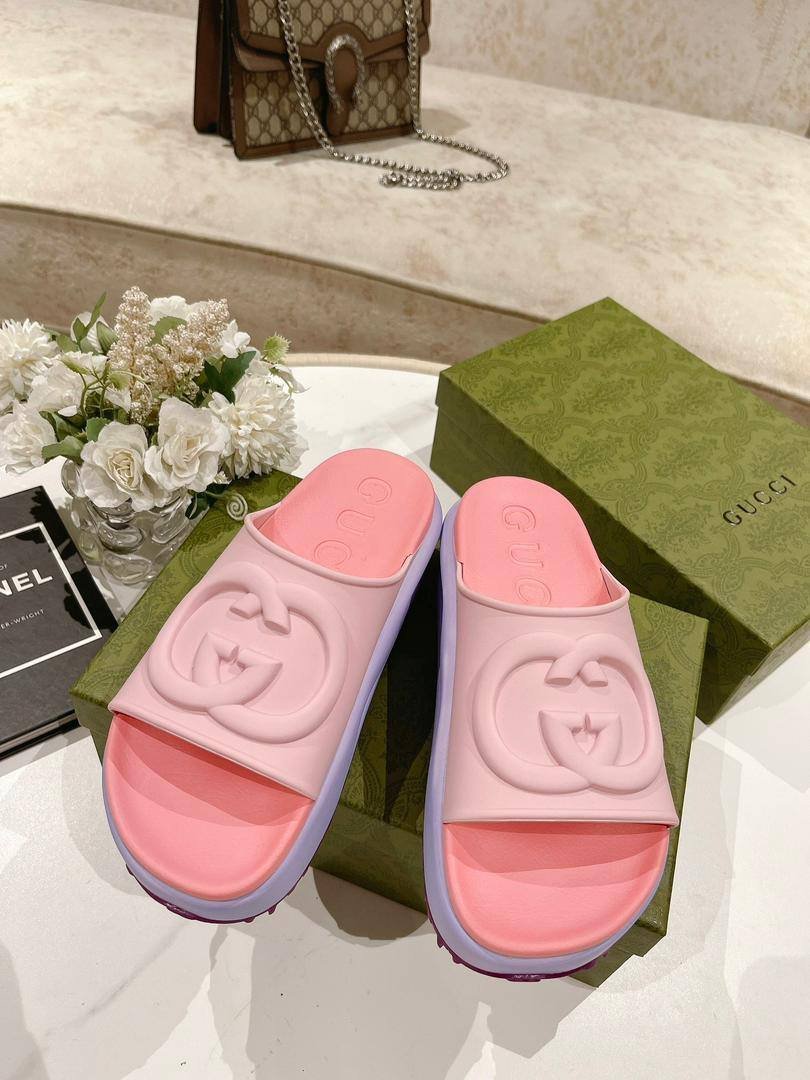 Gvc*1 Women’S Slide Sandal With Interlocking G 692845 Jf000 5823