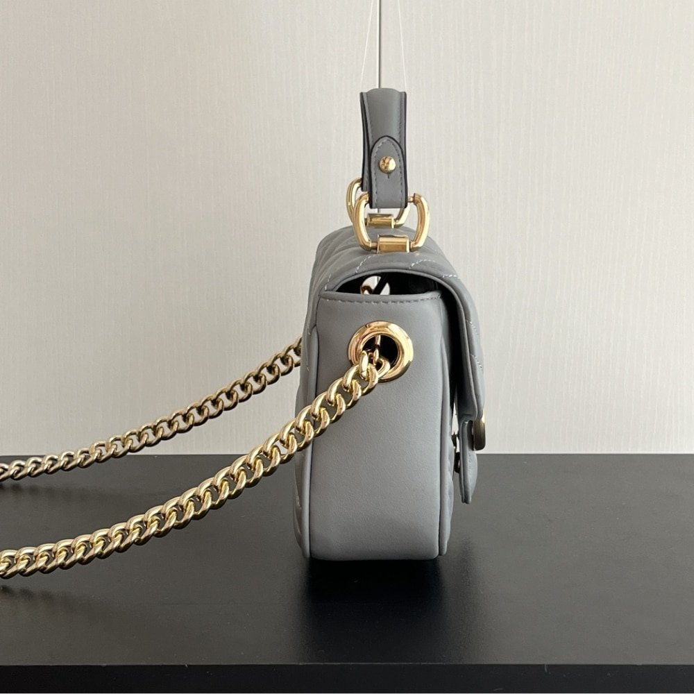Gvc*1 Gg Marmont Mini Shoulder Bag Grey 17Cm