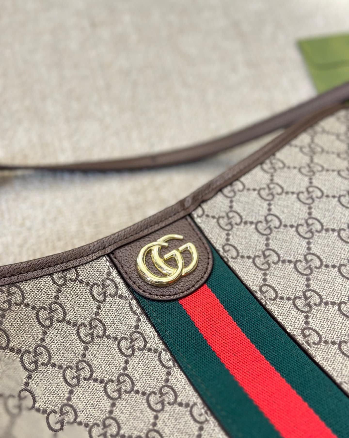 Gvc*1 Ophidia Gg Small Shoulder Bag ‎Beige And Ebony 28Cm 781402 96Iwg 8745