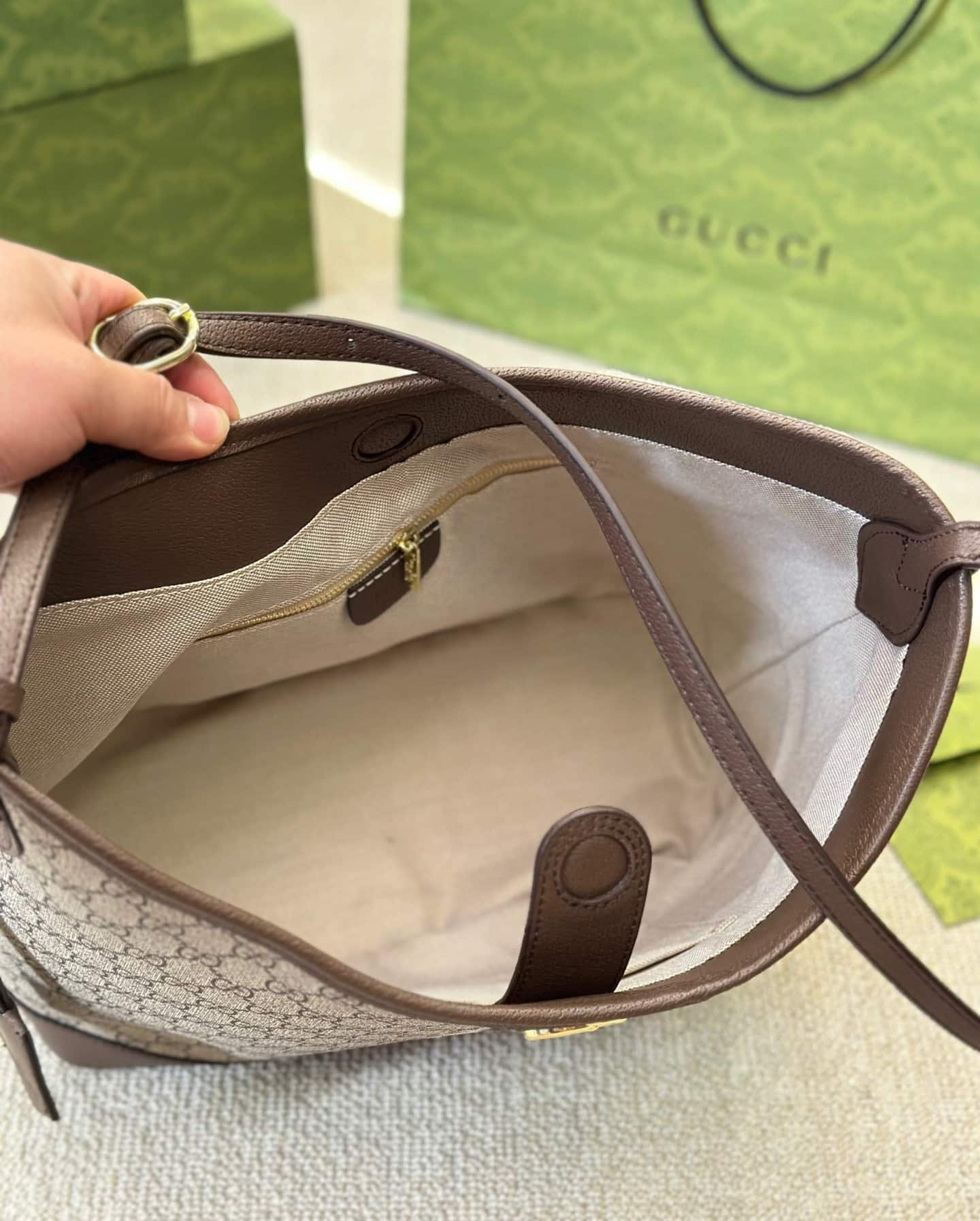 Gvc*1 Ophidia Gg Small Shoulder Bag ‎Beige And Ebony 28Cm 781402 96Iwg 8745