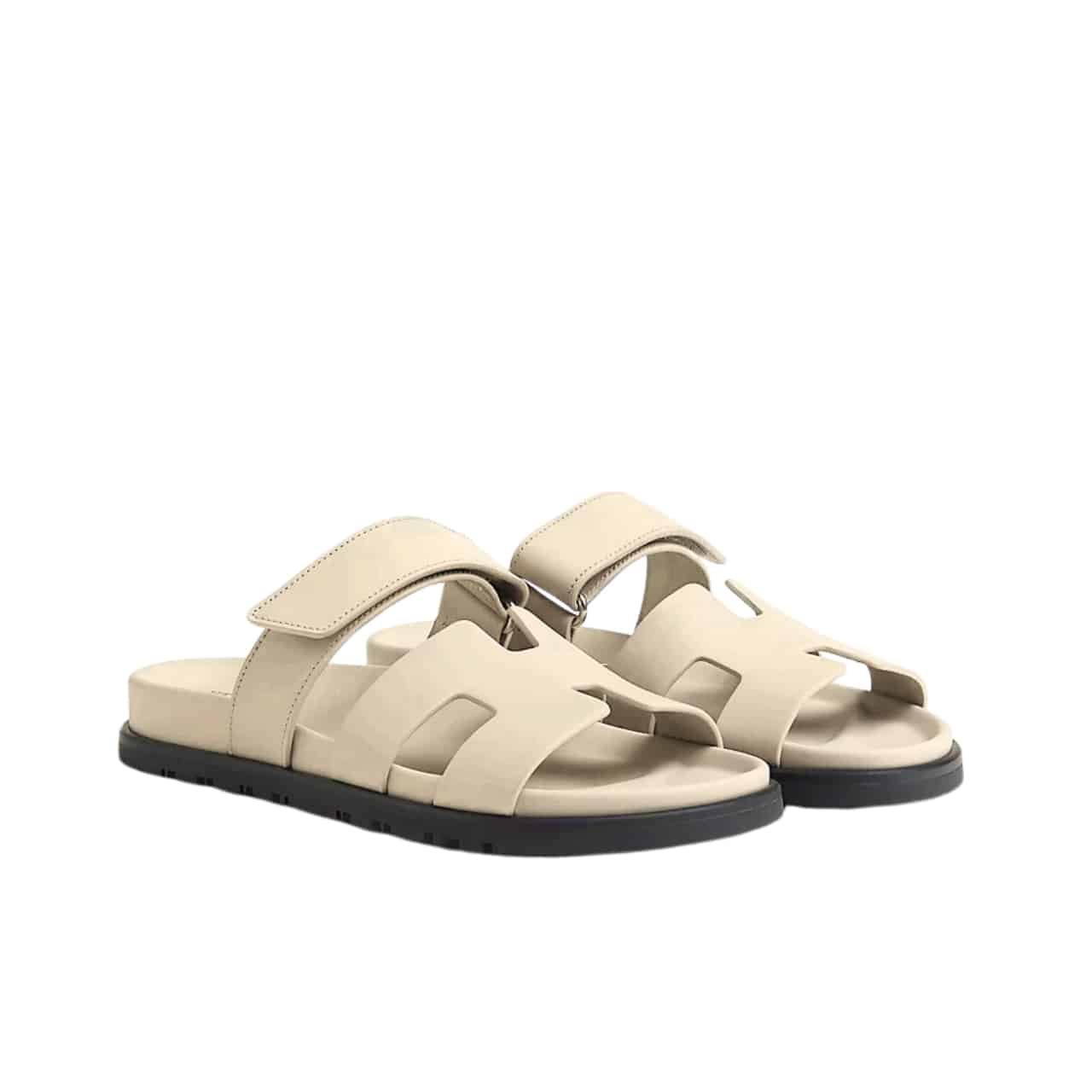 H**me5 Chypre Sandal Calfskin Beige